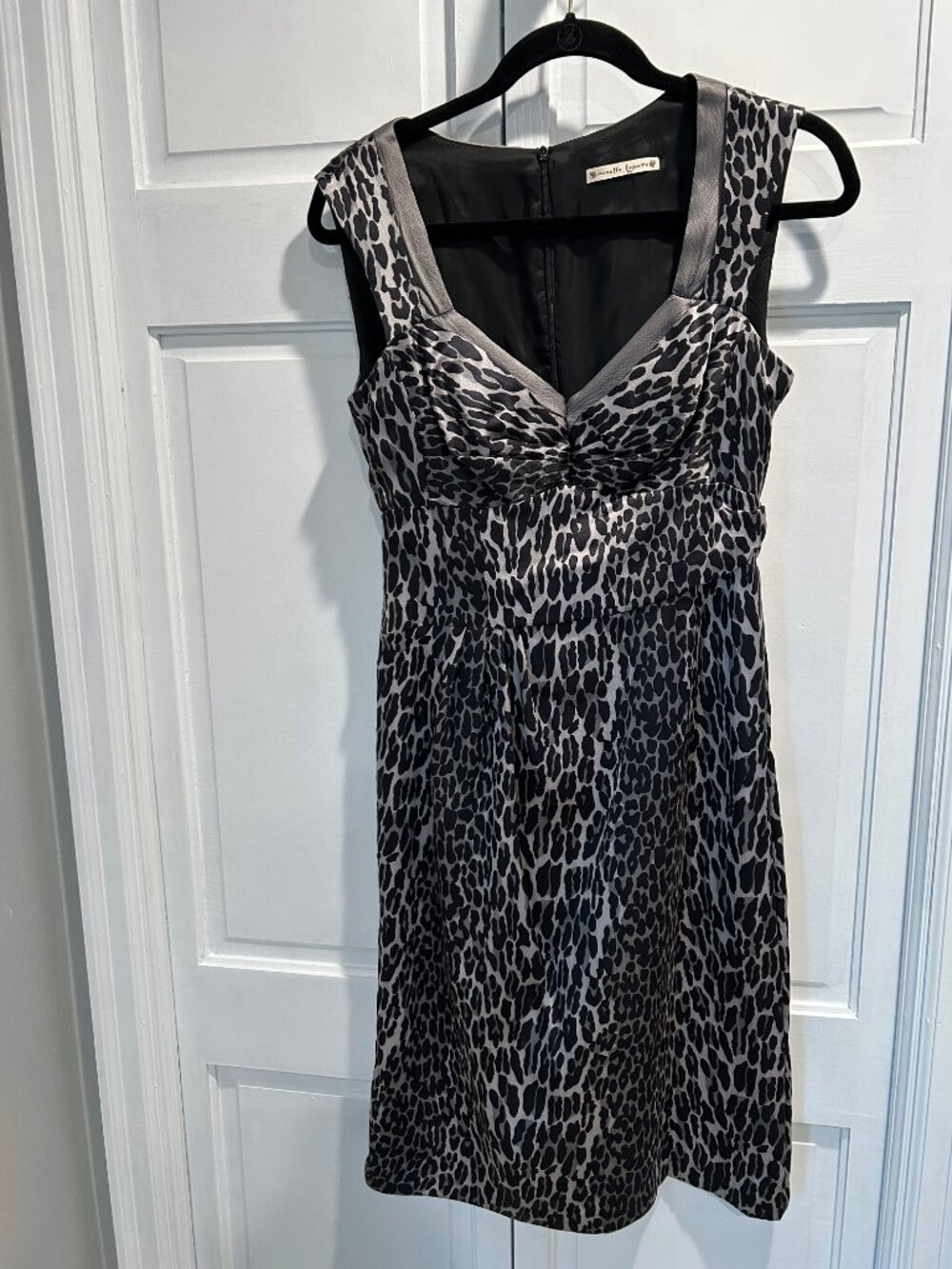 Nanette Lepore 100% Silk Leopard Print V Neck Sleeveless Dress $345